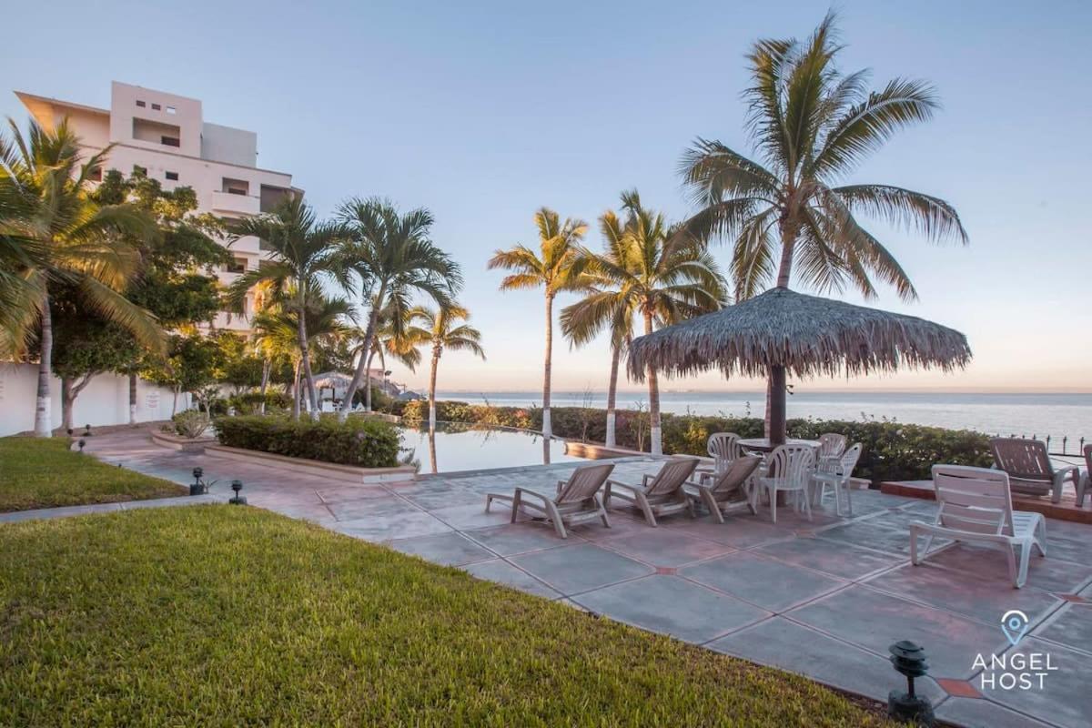 Private Oceanview Balcony & Infinity Pool Onsite Villa La Paz Exterior photo